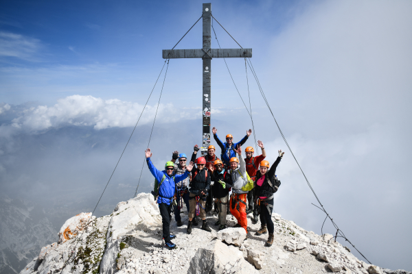 Unsere Bergschule sucht Unterstützung! - Jobs bei der Alpinschule Garmisch