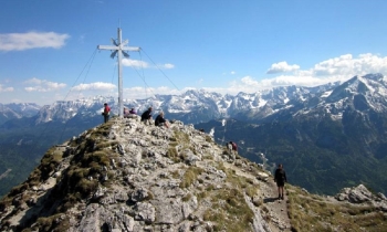 traverse of the Kramerspitz (1985m) 1 persons