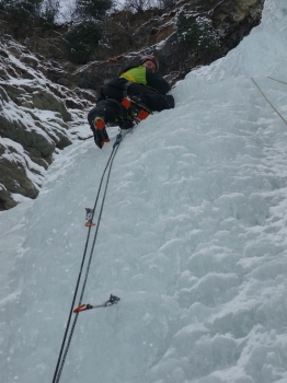 ice climbing course for beginners