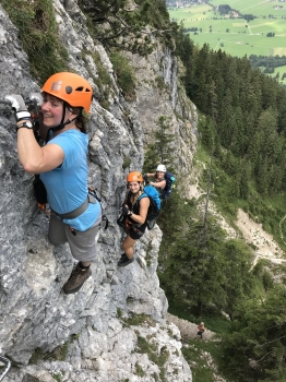 Tegelberg-Klettersteig für sportliche Klettersteig-Einsteiger