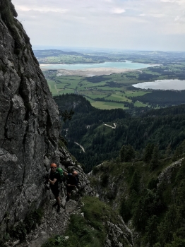 Tegelberg-Klettersteig für sportliche Klettersteig-Einsteiger