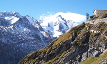 Großglockner Trek – 5-Day Hike Around...