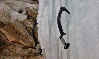 Ice climbing cours in the ice park "eastern tirol"