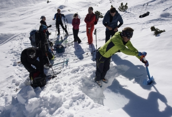 Ski touring course for beginners - from the ski slope to the open terrain (1 day)