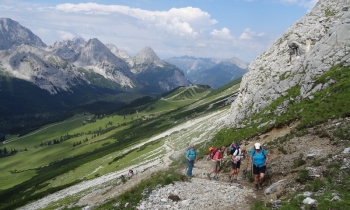 Bergwanderung auf die Zugspitze (2962m) für Senioren...