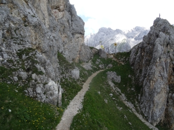 Bergwanderung auf die Zugspitze (2962m) für Senioren vom 07.07 - 08.07.2024