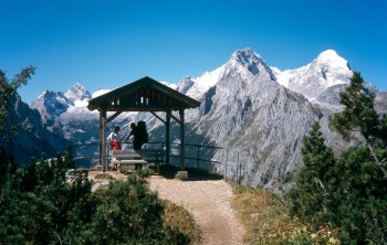 Auf die Zugspitze (2962m) über den Königsweg vom 30.06 - 02.07.2024
