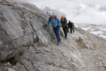 Hiking tour onto Zugspitze (2962m) via Reintal 06.08 - 07.08.2024