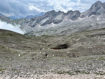 Hiking tour via Gatterl onto the Zugspitze (2 days)