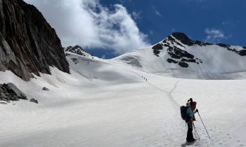 Ascent of the Wildspitze (3768m) via Breslauer Hut (2 days)