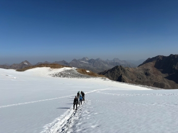 Ascent of the Wildspitze (3768m) via Breslauer Hut (2 days)